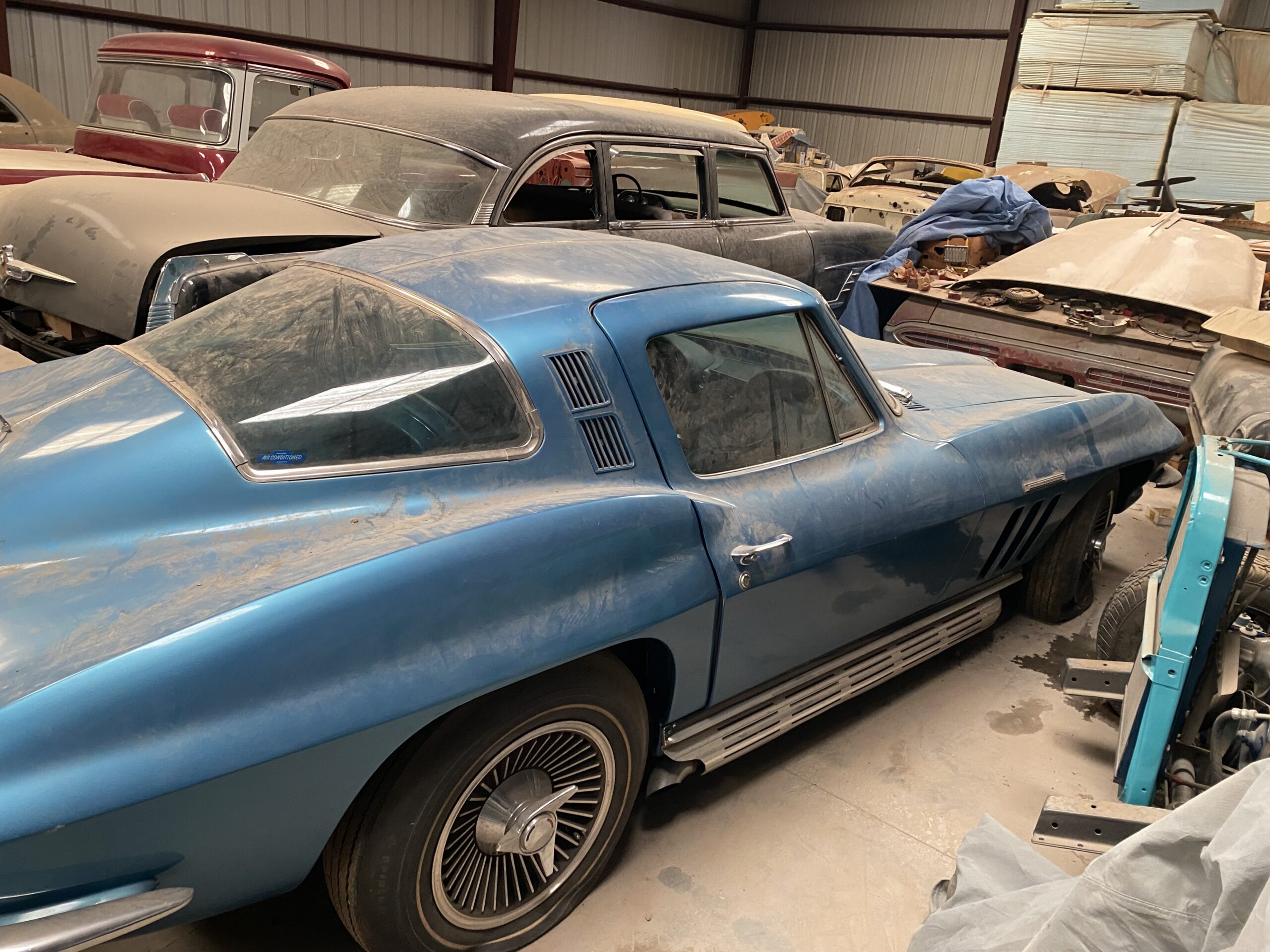
								1965 Corvette Sting Ray full									