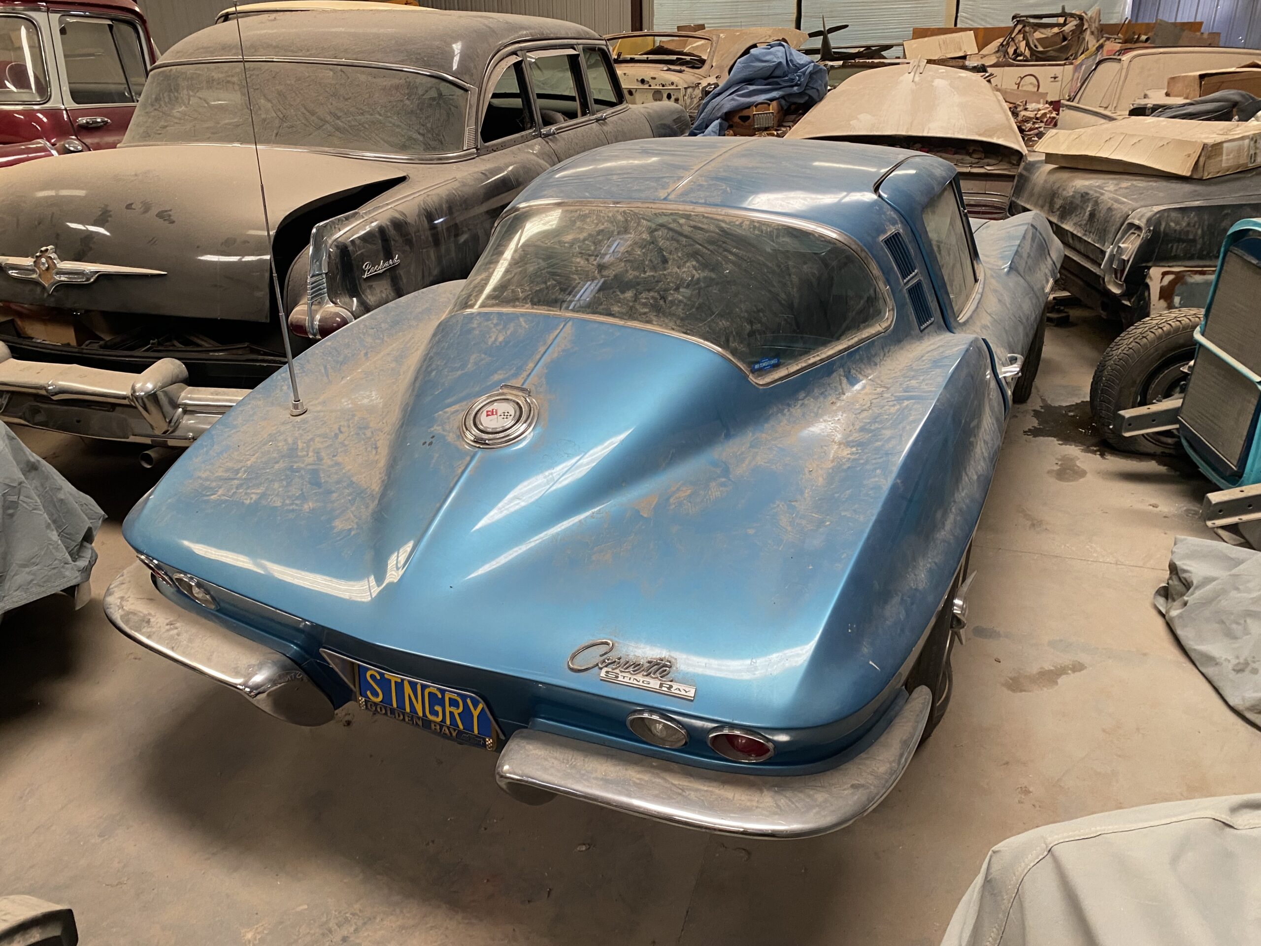 
								1965 Corvette Sting Ray full									