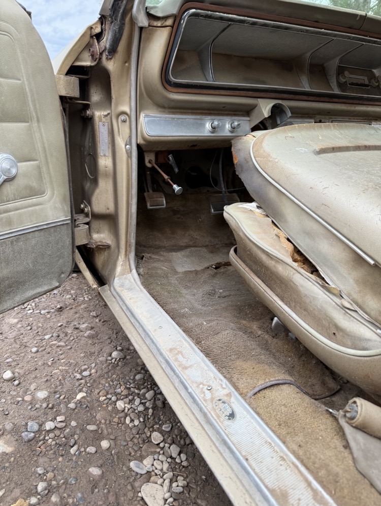 
								1966 Chevrolet Impala SS full									