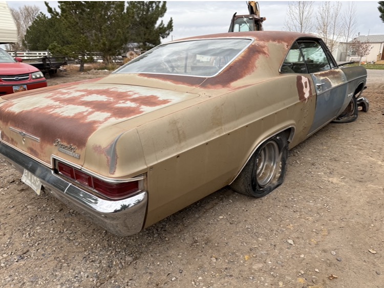 
								1966 Chevrolet Impala SS full									