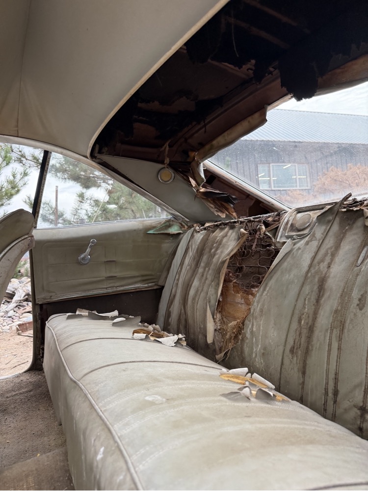 
								1966 Chevrolet Impala SS full									