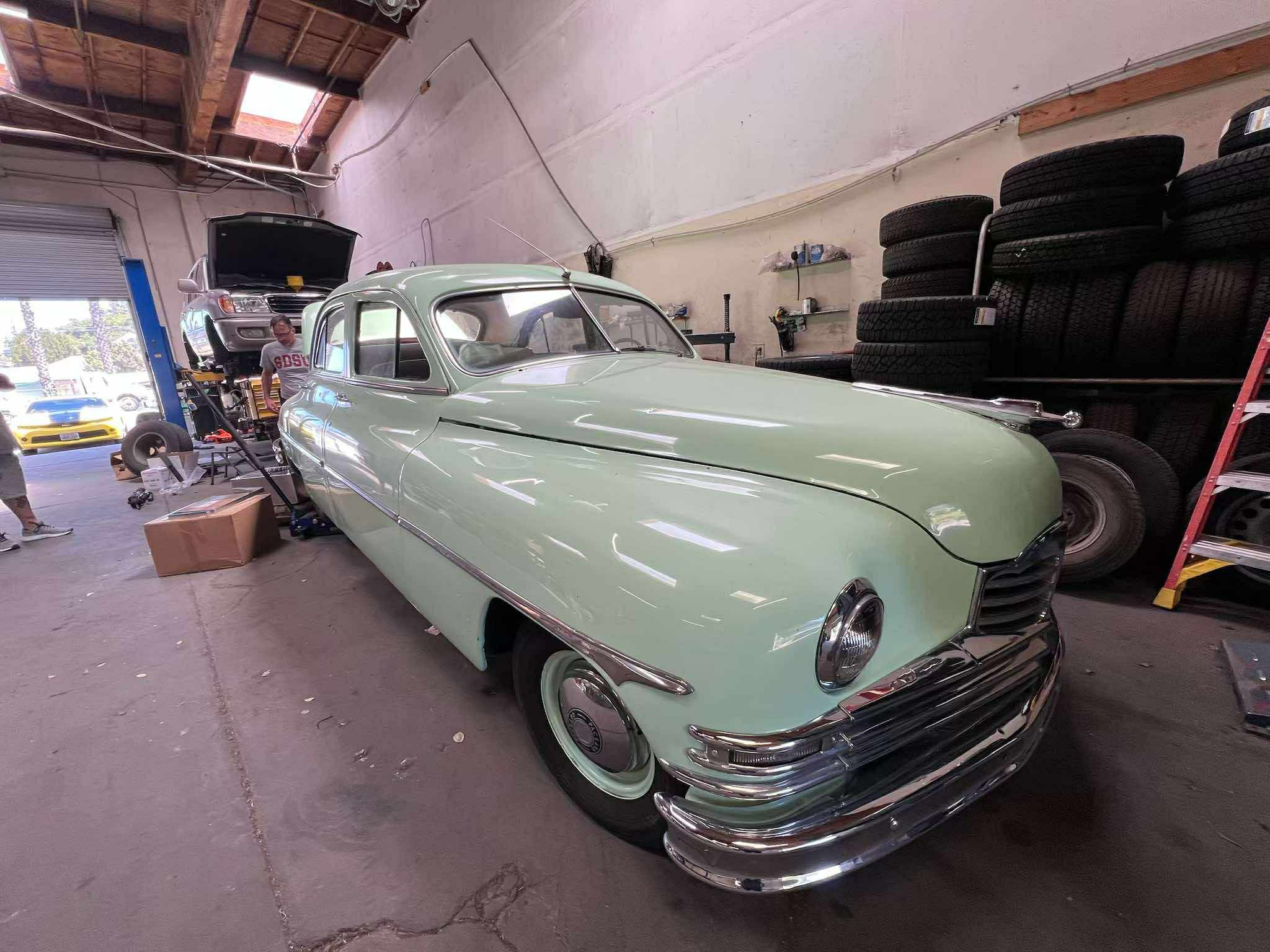 
								1950 Packard Sedan full									