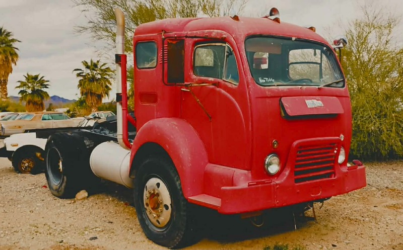 
								1967 White 3000 COE full									
