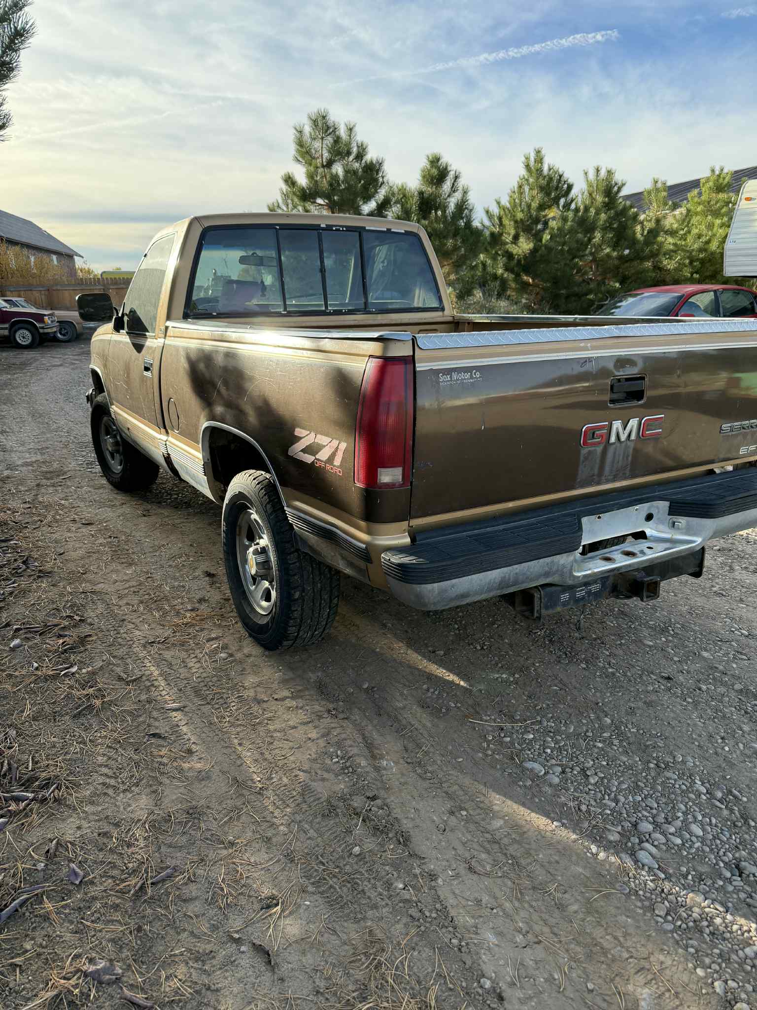 
								1988 GMC Sierra full									