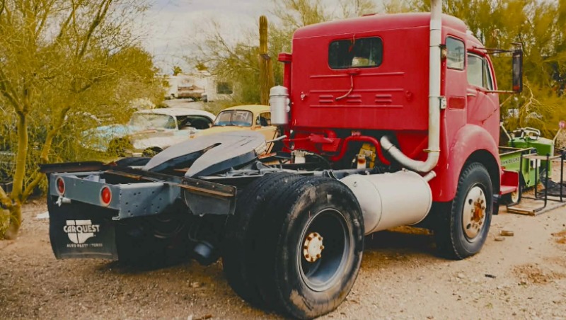 
								1967 White 3000 COE full									