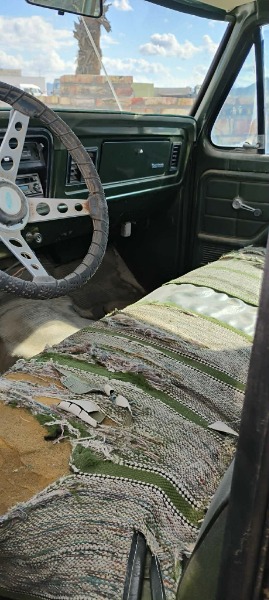 
								1974 Ford F100 Ranger full									