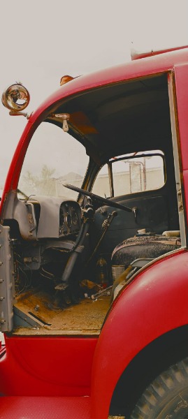 
								1967 White 3000 COE full									