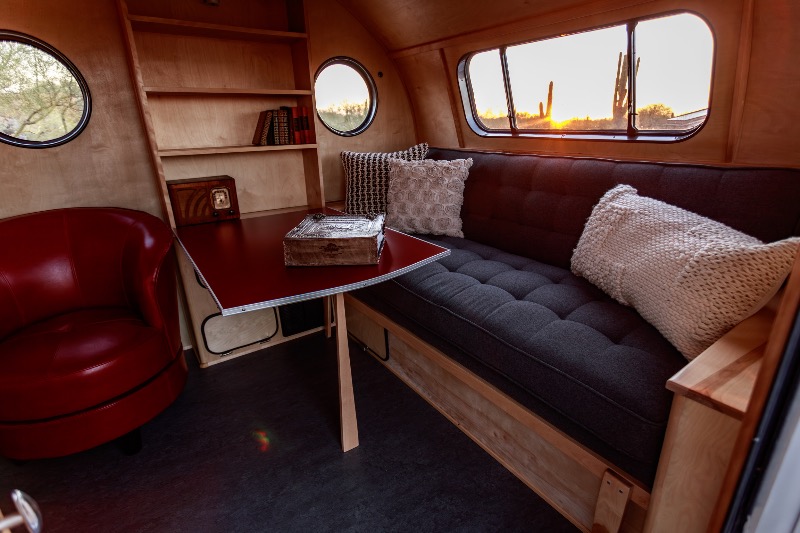 
								1950 Airfloat Land Yacht full									