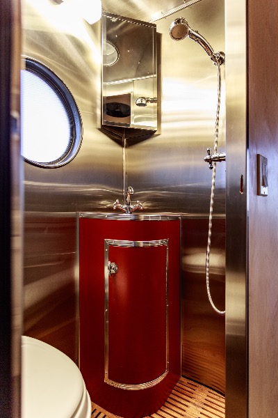 
								1950 Airfloat Land Yacht full									