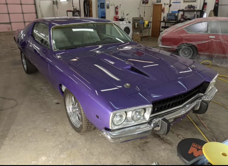 
								1974 Plymouth Roadrunner full									