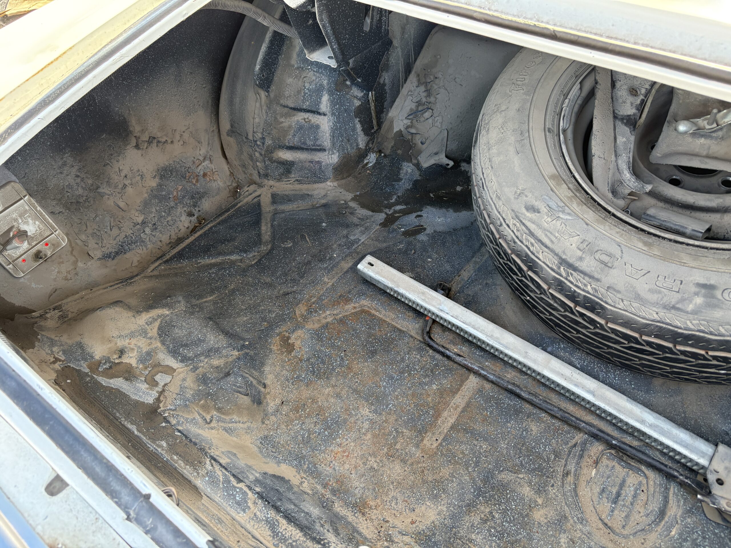 
								1976 Chevrolet Malibu Classic full									