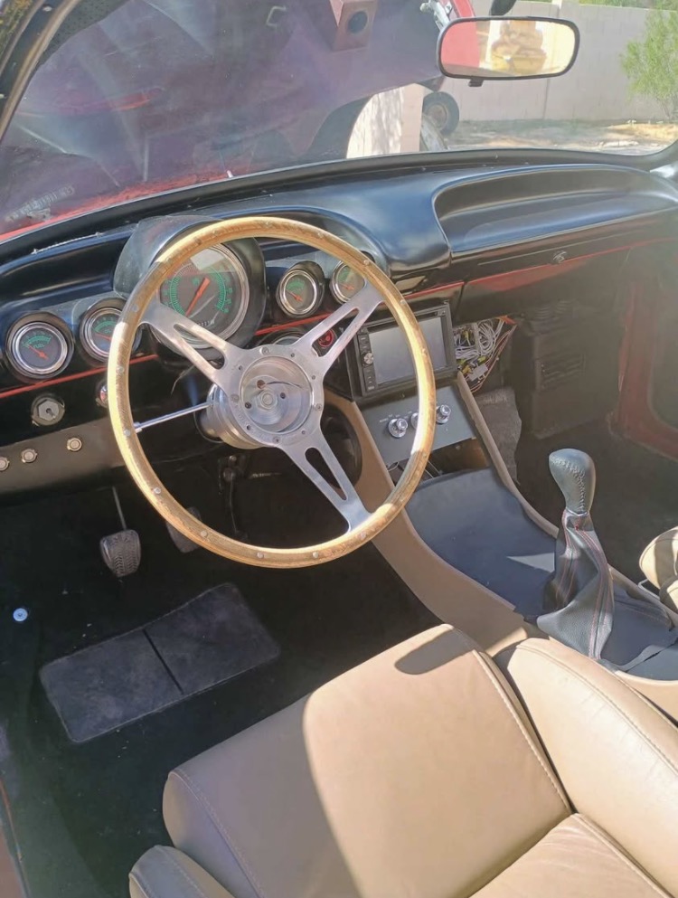 
								1970 Karmann Ghia custom project full									