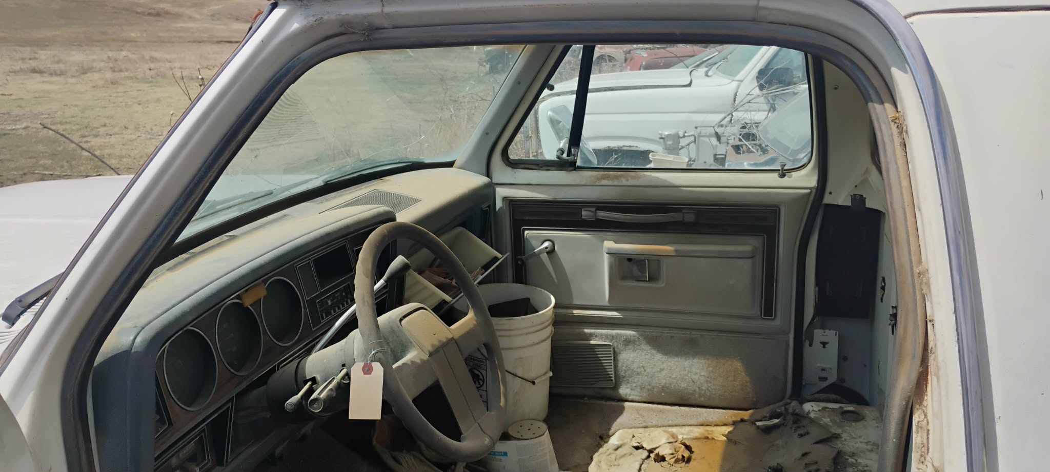
								1985 Dodge D150 Pickup full									
