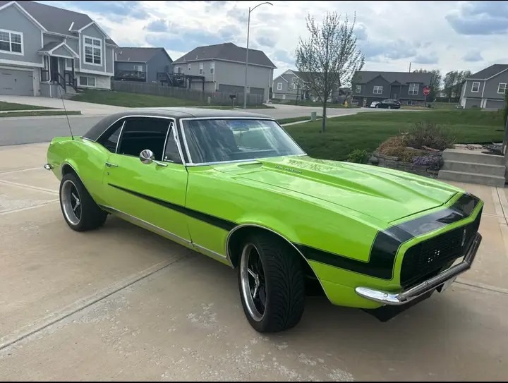 
								1967 Chevrolet Camaro · RS Coupe 2D full									