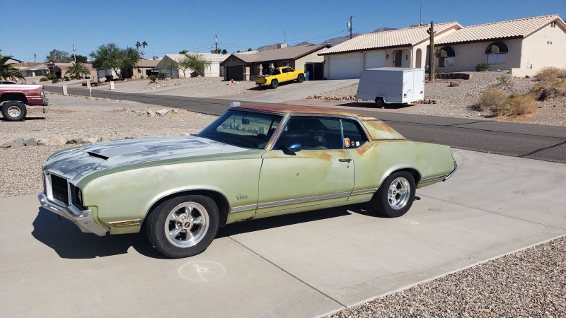 
								1971 Oldsmobile Cutlass Supreme full									