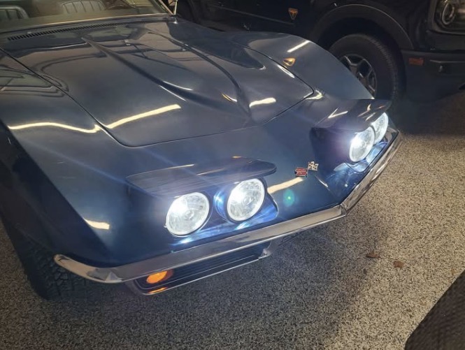 
								1968 Chevrolet Corvette Convertible full									