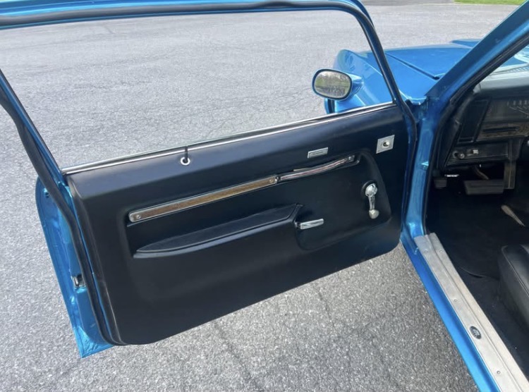 
								1974 Pontiac Ventura full									