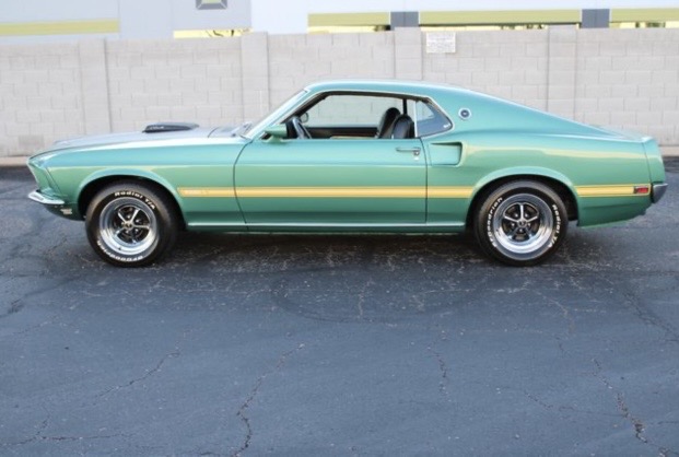 
								1969 Ford Mustang Mach 1 full									