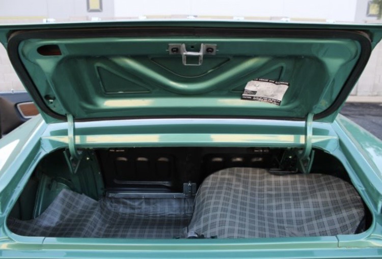 
								1969 Ford Mustang Mach 1 full									