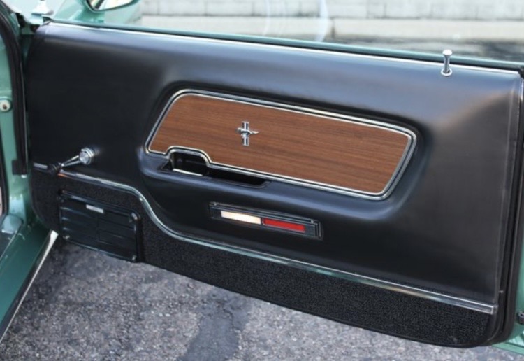 
								1969 Ford Mustang Mach 1 full									