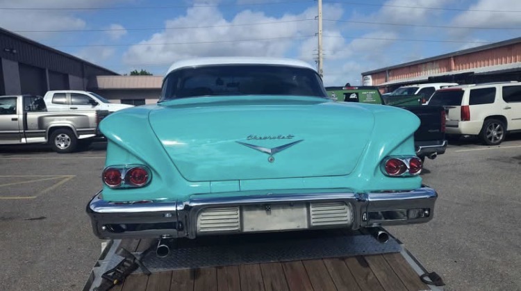 
								1958 Chevrolet Biscayne full									