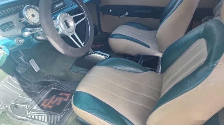 
								1958 Chevrolet Biscayne full									