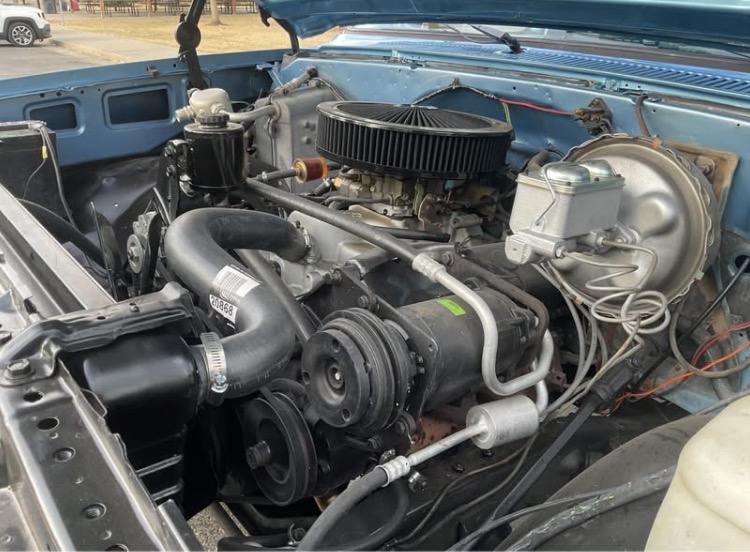 
								1985 Chevrolet 3500 Crew Cab full									