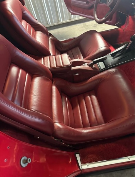 
								1982 Corvette Coupe full									