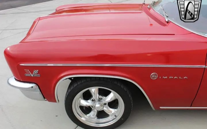 
								1966 Chevrolet Impala full									