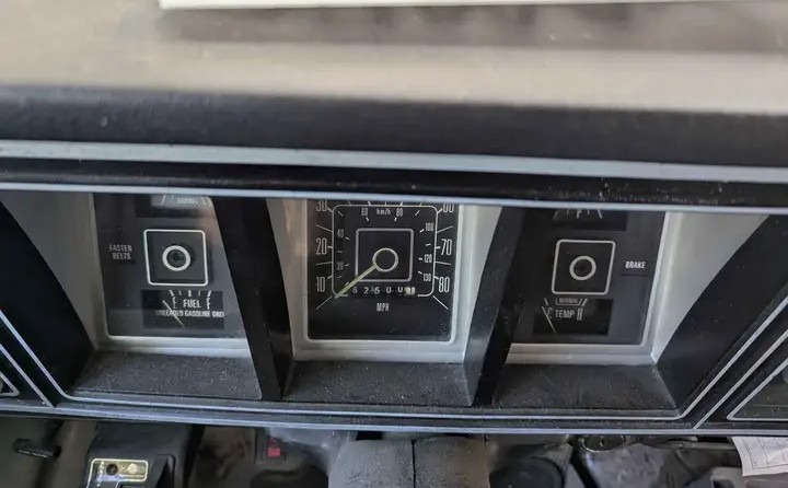 
								1978 Ford F250 Regular Cab full									