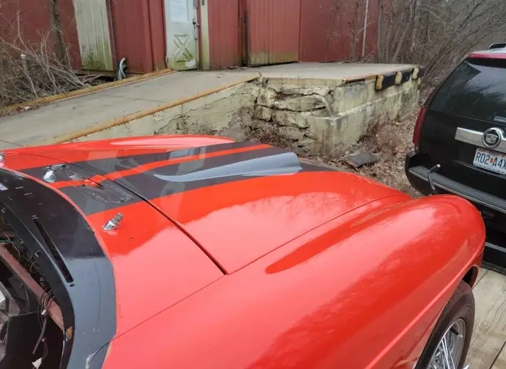 
								1973 MG Mgb full									