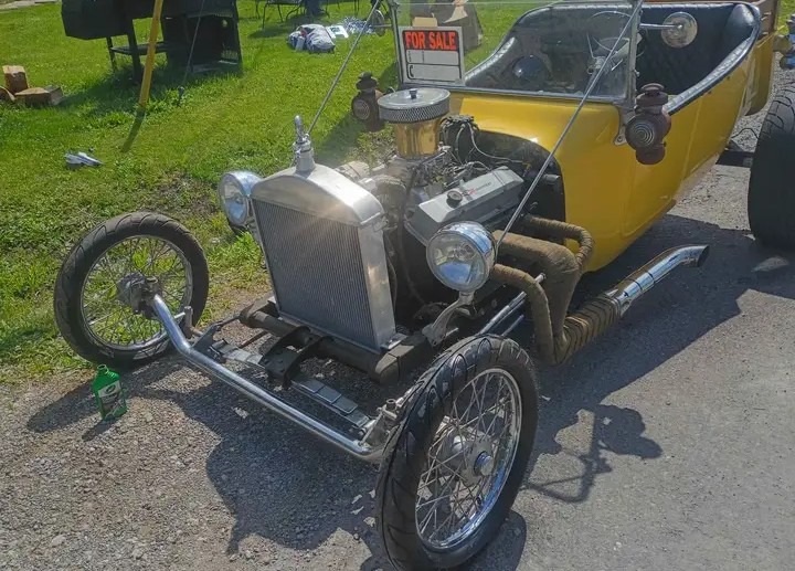 
								1923 Ford T-Bucket full									
