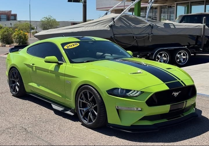 
								2020 Ford Mustang GT Premium full									