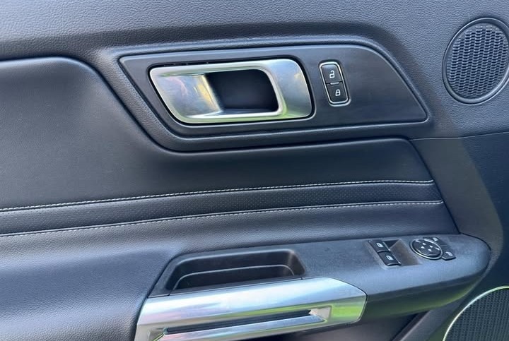 
								2020 Ford Mustang GT Premium full									