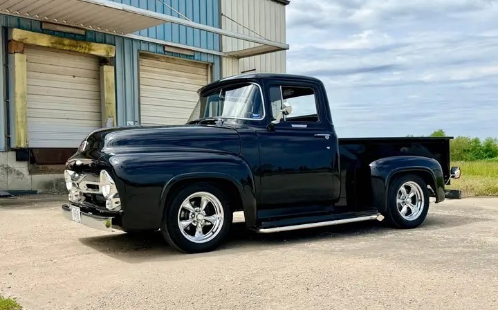 
								1956 Ford F100 full									