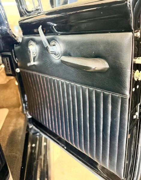 
								1956 Ford F100 full									