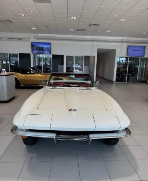 
								1965 Chevrolet Corvette full									