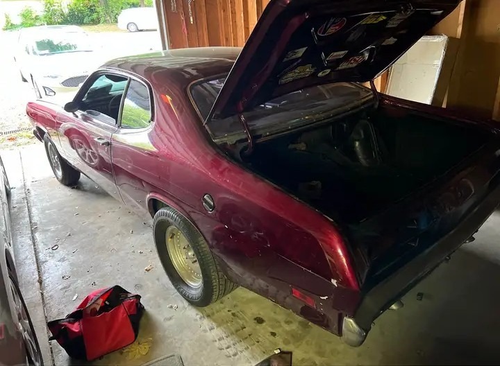 
								1971 Plymouth Duster full									