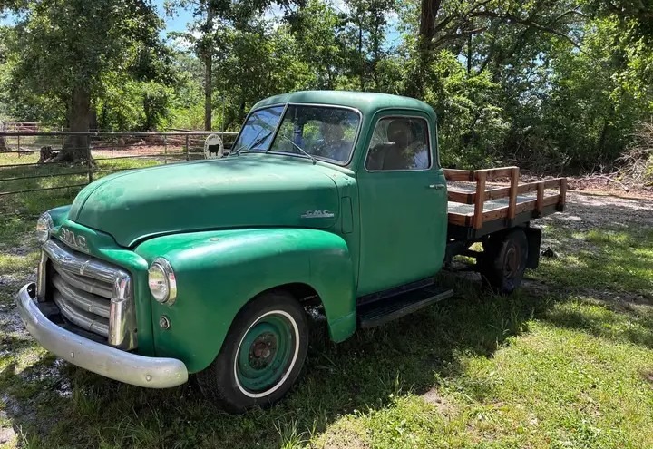 
								1950 GMC 1/2T 5 Window full									