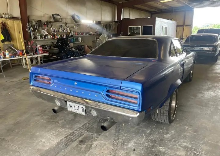 
								1970 Plymouth Road Runner full									