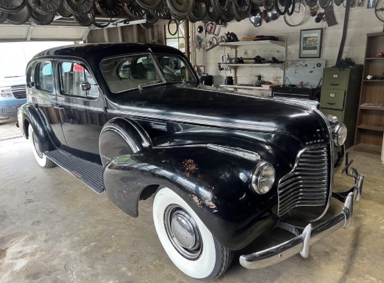 
								1940 Buick Series 80 Limousine full									