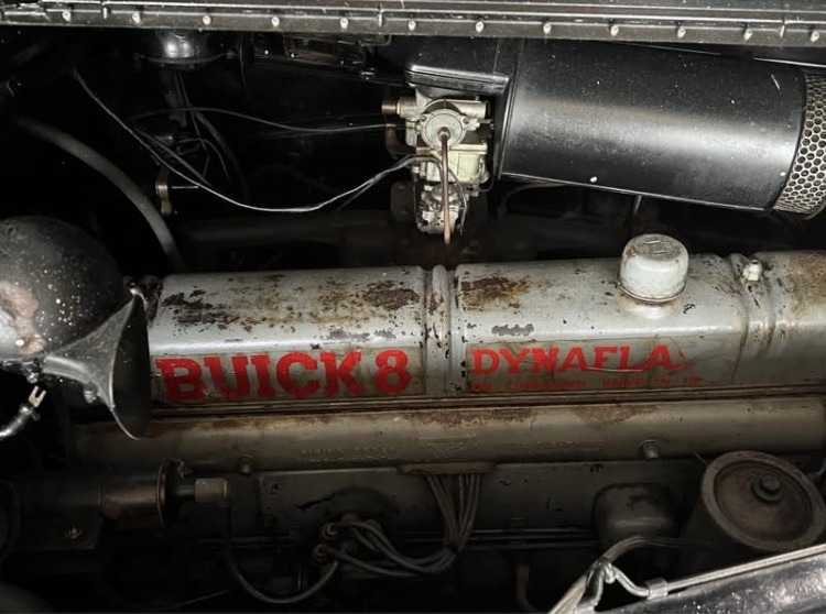 
								1940 Buick Series 80 Limousine full									