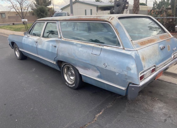 
								1967 Chevrolet Impala Wagon full									