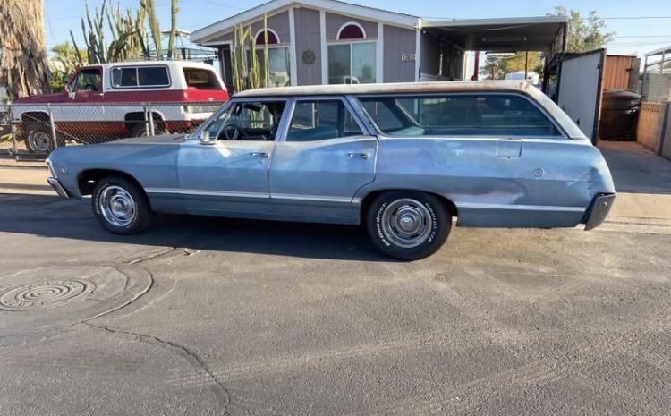 
								1967 Chevrolet Impala Wagon full									