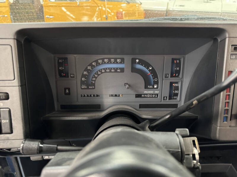 
								1991 Chevrolet S-10 Blazer full									