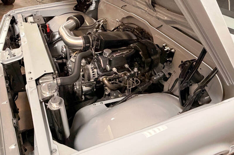 
								1970 Chevrolet C10 full									