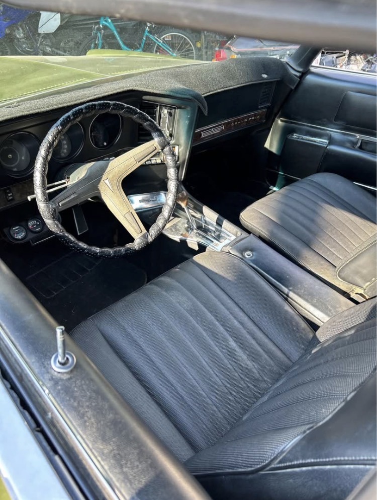 
								1969 Pontiac Grand Prix Model J full									