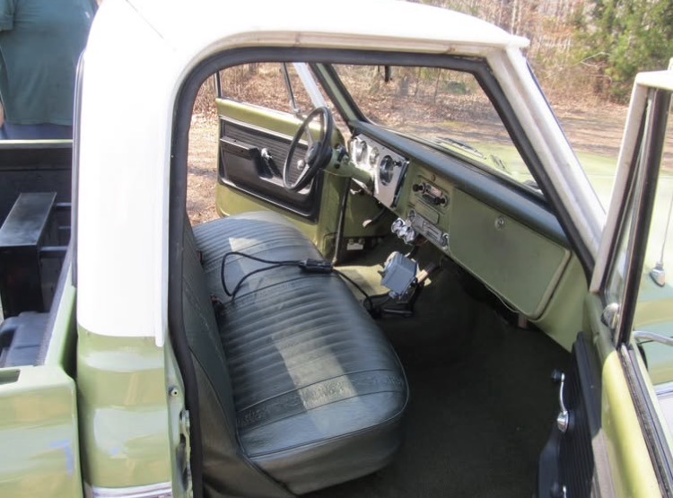 
								1972 Chevrolet C10 full									