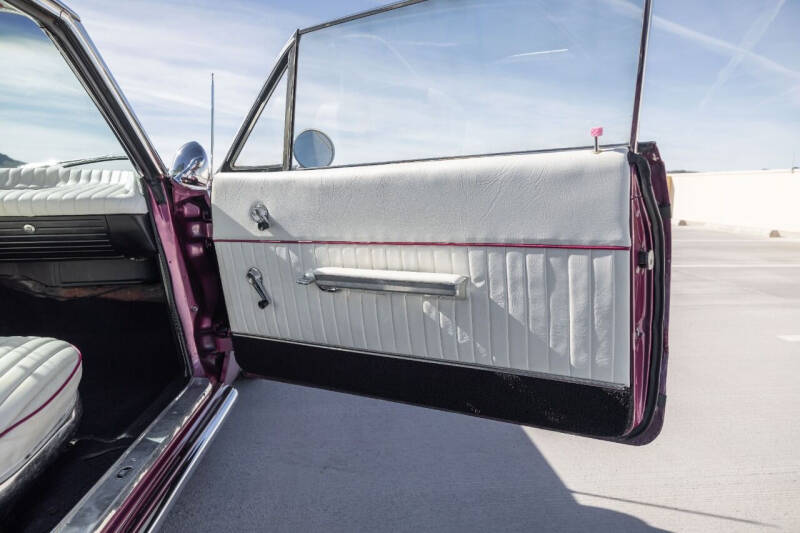 
								1963 Chevrolet Impala Custom full									