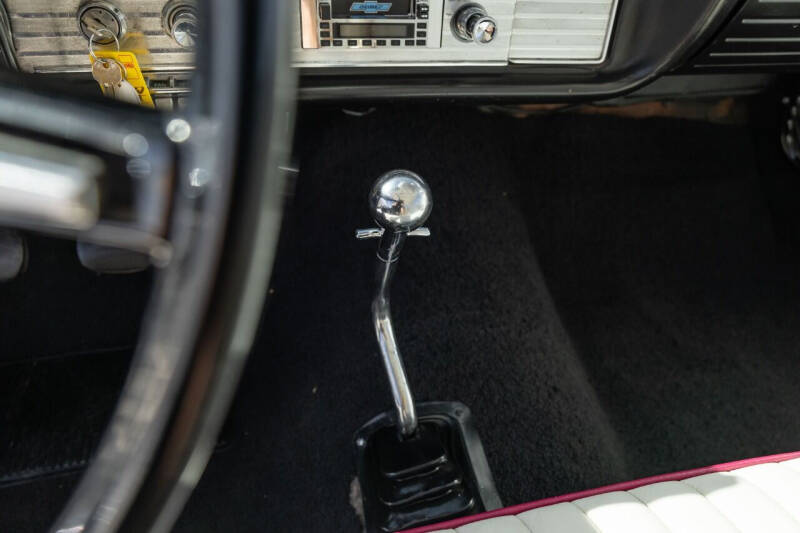 
								1963 Chevrolet Impala Custom full									